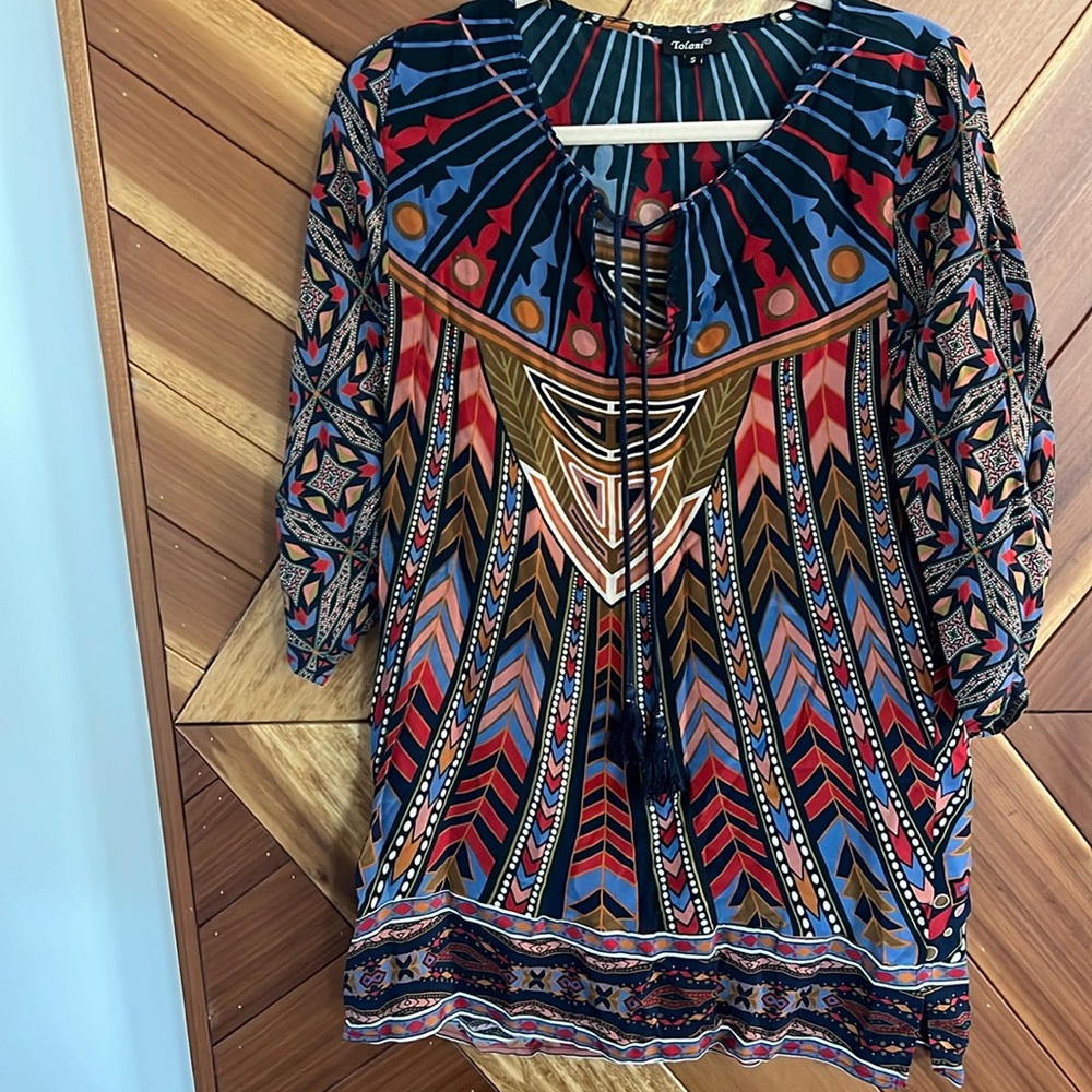 Tolani Tunic Dress / cover-up, 100% silk size small